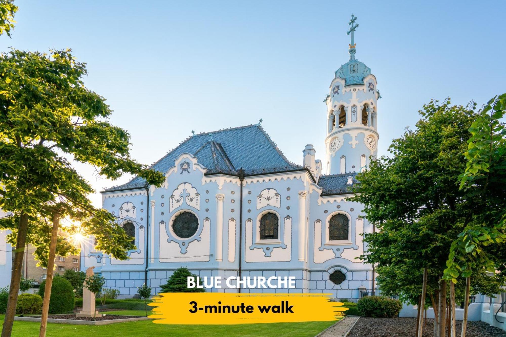 Beautiful Place In Slovakia Bratislava Old Town Center Luaran gambar